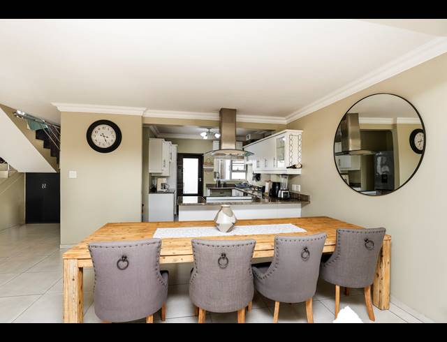 3 BEDROOM HOUSE FOR SALE IN SUNNINGDALE